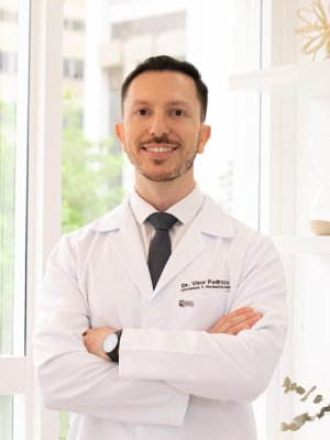Dr. Vitor Pedrozo