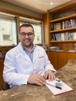 Dr. Gabriel Pivatto