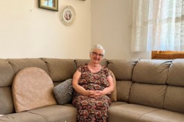 Dona Iara Maria Calcanhoto, de 82 anos, paciente da US Nossa Senhora de Belém