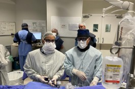 Dr. Gilberto e Dra. Diane na Unidade Endovascular